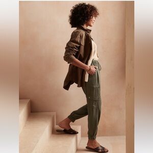Banana Republic Tencel Cargo Jogger - Steel Green